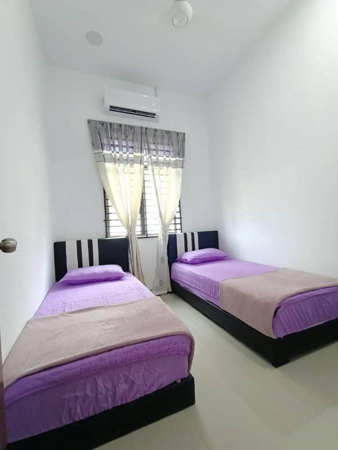 Vila Kemaman Fyna07 Mewah 5 Km Dari Pantai *